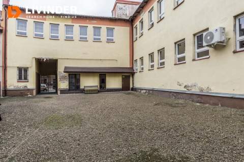 Budynek w Centrum Kalwarii Zebrzydowskiej Rynek