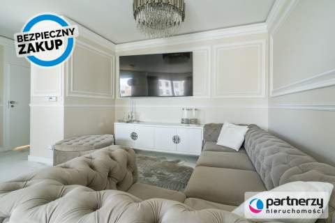 Eleganckie mieszkanie-duży balkon10 minut do Morza