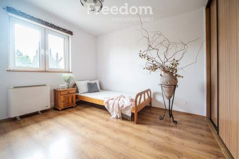 Narożny segment z ogrodem  20 min od Centrum Wa-wy