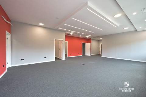 Lokal biurowo- usługowy 145m2, Brzezie