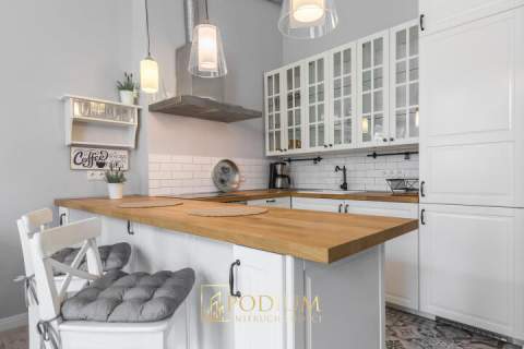 Gustowny apartament / balkon / widok na Sky Tower