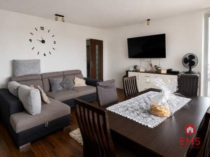 Mieszkanie 63,69 m balkon i piwnica