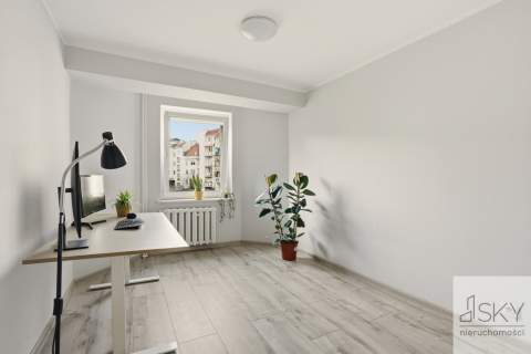 ul. Długa, balkon, winda, po remoncie, 50m , 2 pok