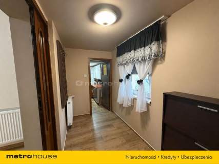 - Dom do wprowadzenia Gołkowice, ul. 1 Maja