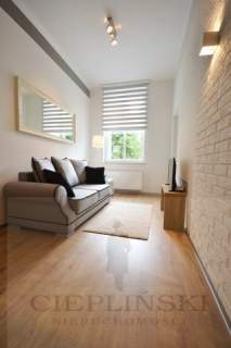 APARTAMENT W CENTRUM 100 METRÓW OD CH KASKADA