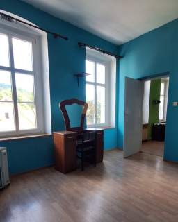 Centrum Lądka-Zdroju, 2 pokoje garderoba