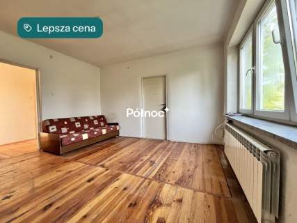 Dom z dwoma mieszkaniami. Duża działka 0,25 ha