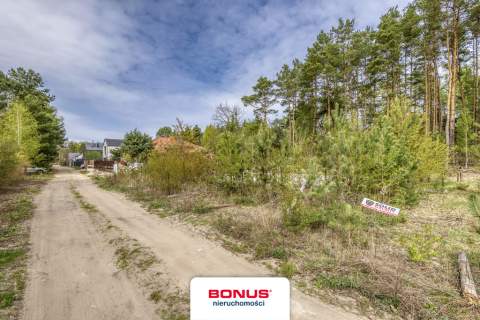 Urokliwa działka 2 050 m Wawer, ul. Wiązowska