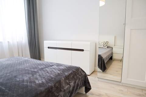 Przestronny apartament w zielonej okolicy