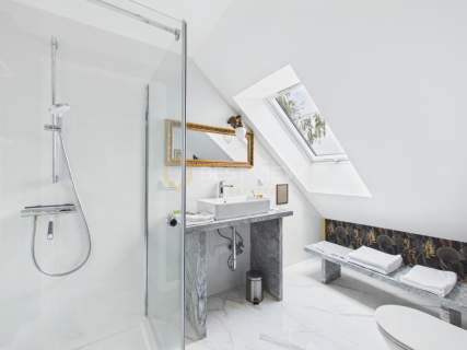 Biznes nad Bugiem 3 apartamenty lokal usługowy