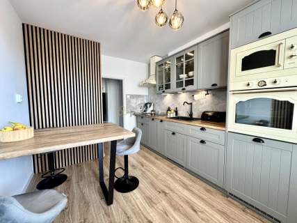 73.90 m2 4 pokoje ul. Królewska