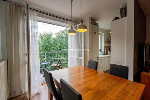 2 pok/ balkon/klimatyzacja/ ul. Borkowska
