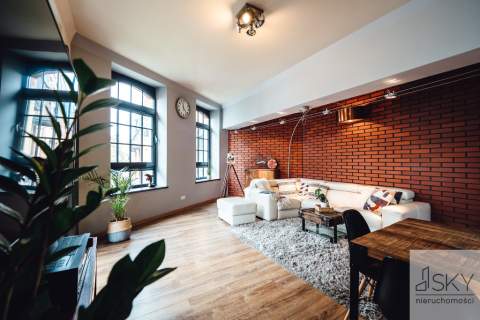 Piekny Apartament Loft, 115m, Centrum