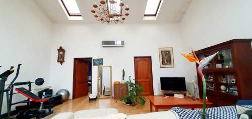 Przestronny apartament z wysokim sufitem, Stare Miasto, Kraków