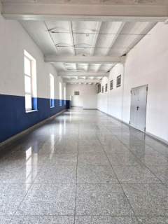 Lokal na magazyn lub produkcję - 898m2 - Łódź