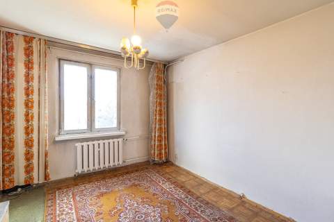 2 pokoje z balkonem na Bałutach pod remont