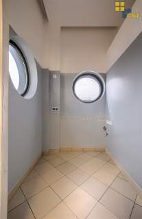 Lokal w centum handlowym w Estakadzie 55 m2