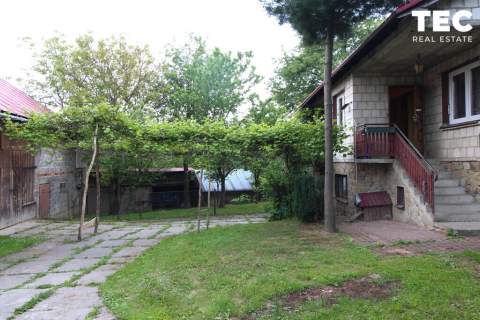 Gospodarstwo z domem i zabudowaniami 2,51 ha