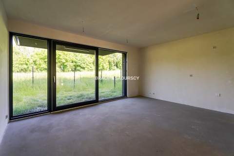 3pokoje,50m2,nowe budownictwo,2 ogródki,m.postojow