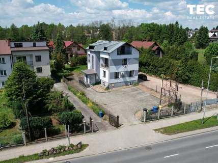 Budynek usługowy 230 m Zakopiańska Parking