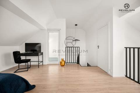 Dwupiętrowy Apartament 800m OD MORZA Msc. Post.