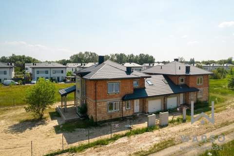Stan surowy zamknięty,Garaż,5 pokoi,Duża działka
