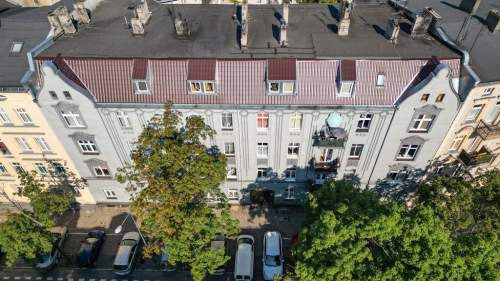 Duża kamienica w centrum Poznania 38 lokali