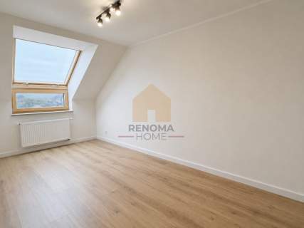 3 Pokoje Balkon Zielona Góra Winda