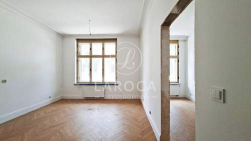  Apartament w najpiękniejszej kamienicy , parter