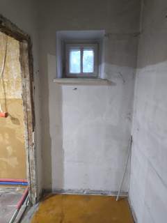 Kawalerka 33,60m2piwnica, działka, komórka i strych