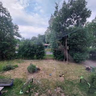 Dom wolnostojący 3-4mieszkania,wokół zieleń,widok na las i pola