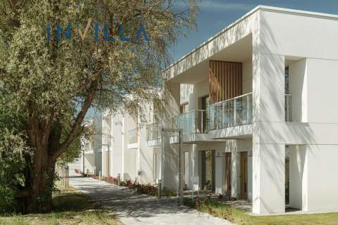 Letni apartament z basenem 1 km od morza
