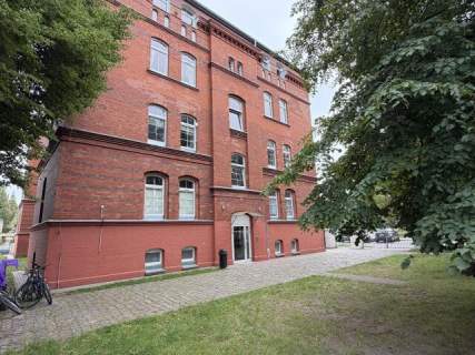2 pok na ul. Łopskiego w śródmieściu Kołobrzegu