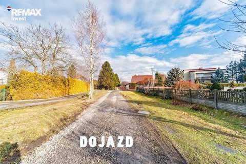 Działka w Kaniowie 806 m2