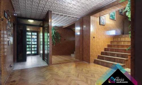 Oryginalny dom ze stawem i lasem ok 6300m2 działki