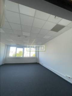 Była fabryka,windy towarowe, wysokość 4 m,dostęp24