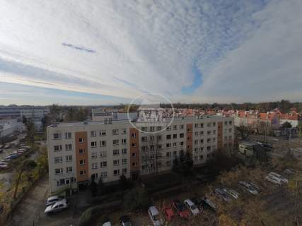 Ślężna róg z ul. Weigla Koty tak, Balkon
