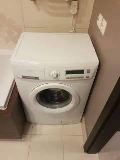 DWUPOKOJOWE Z BALKONEM PRZY PARKU LOTNIKÓW - 50 M2