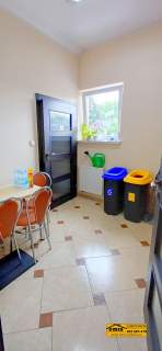 Lokal usługowy, 1 lub 2 pomieszczenia, parking, klimatyzacja