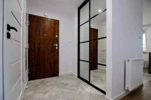 stylowo wykończone, nowy budynek, duży balkon