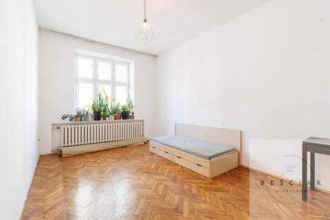 Tarnów, ul. Urszulańska 20 parter