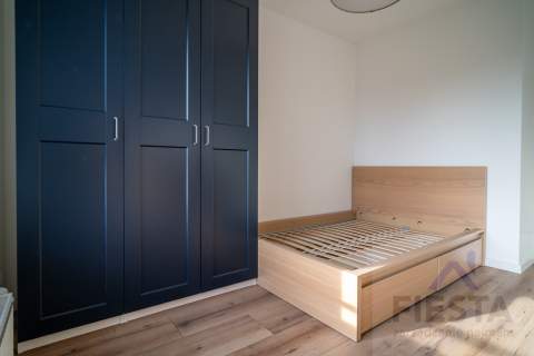 Łódź, ul. Senatorska 29, 4 pokoje, 69 m2, parking