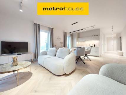 LUKSUSOWY APARTAMENT, 2 MJC POSTOJOWE, KOMÓRKA