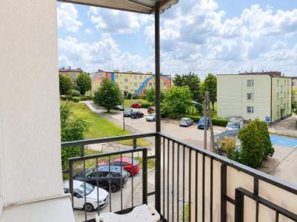 Kłobuck 2 pokoje 2 piętro balkon do remontu