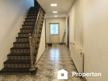 Kamienica ,200 m2 na działce 400 m2 w Piekarach Śl