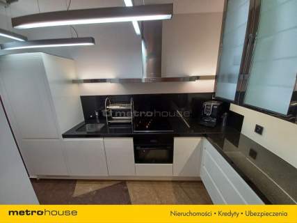 Apartament 64 m 3 minuty od metra Dw. Gdański