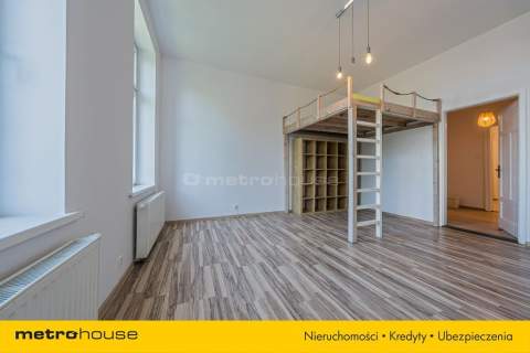 Ścisłe centrum, możliwość łatwego podziału na dwa