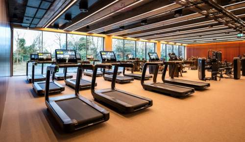 Lokal - Fitness Przychodnia Żłobek sklep firmowy