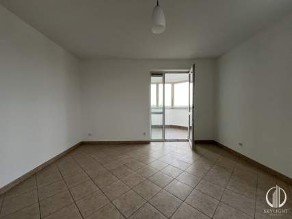 Mieszkanie 40 mkw balkon Metro 20m