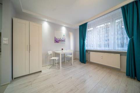 Piotrkowska 21B, Centrum, jasna kawalerka